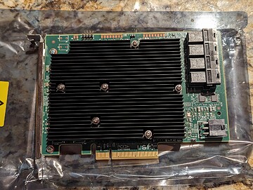 LSI 9300-16i