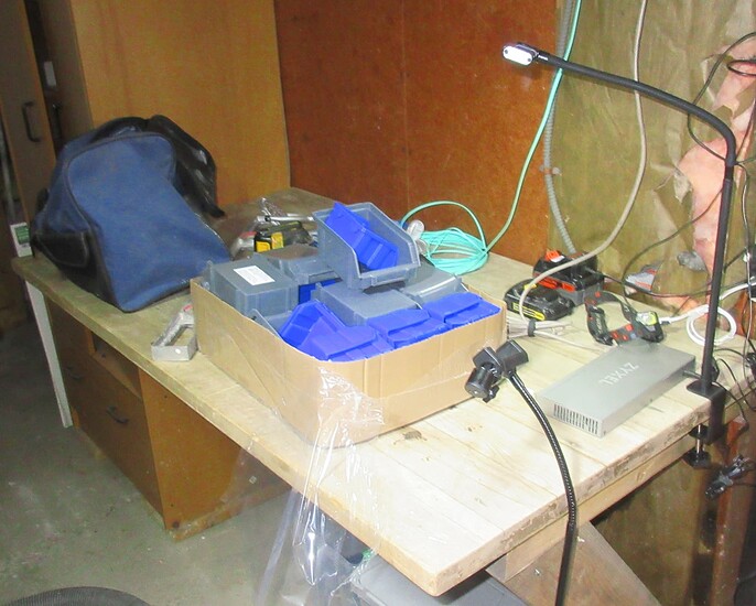 2025.10.17.-.RemoteHomelab.-.Worktable.-.IMG_153X