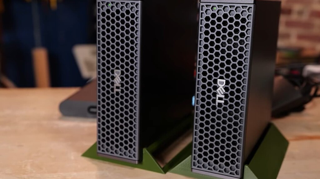 Dell Pro Max with GB10