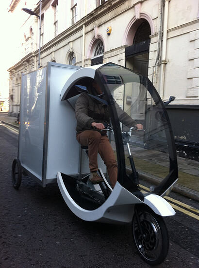 Modern_Cargo_Trike_In_London