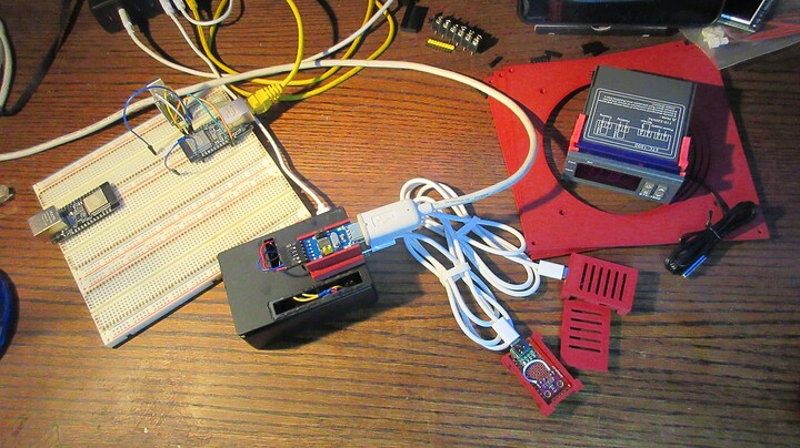 2025.11.05.-.RemoteHomelab.-.Temperature.monitoring.apparatus.-.IMG_1563