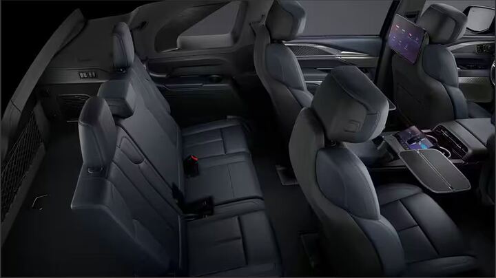 2025 EscaladeIQSport2