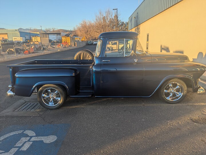 PXL_20250118_001555386