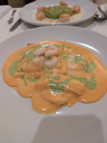 PXL_20251204_014412298.RAW-01.COVER