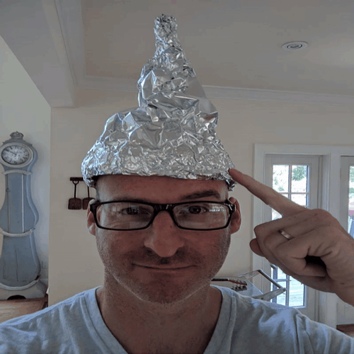pointing-tin-hat-6a2zrfos0bh76dem-3847561237